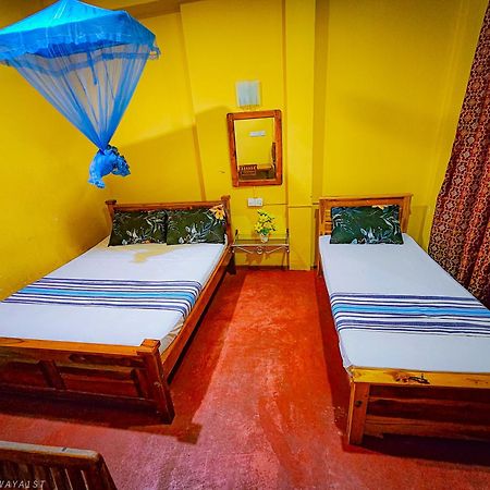 Dinesh Safari Homestay Udawalawe Kültér fotó