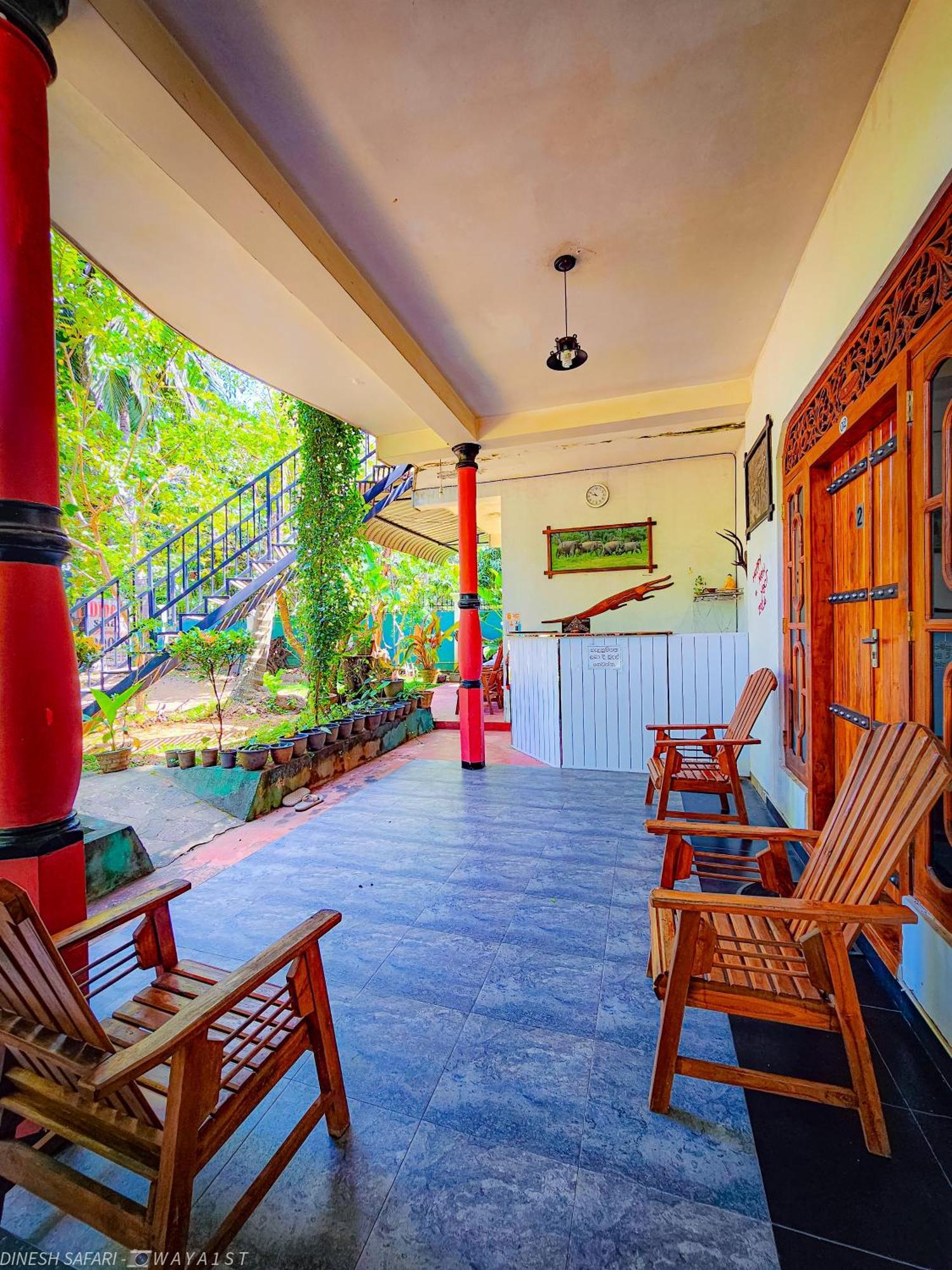 Dinesh Safari Homestay Udawalawe Kültér fotó