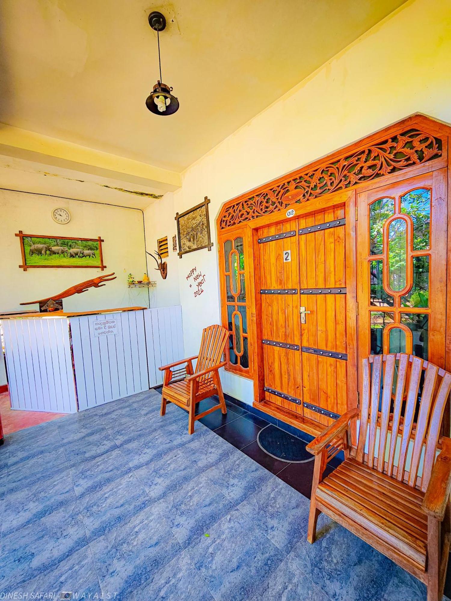 Dinesh Safari Homestay Udawalawe Kültér fotó
