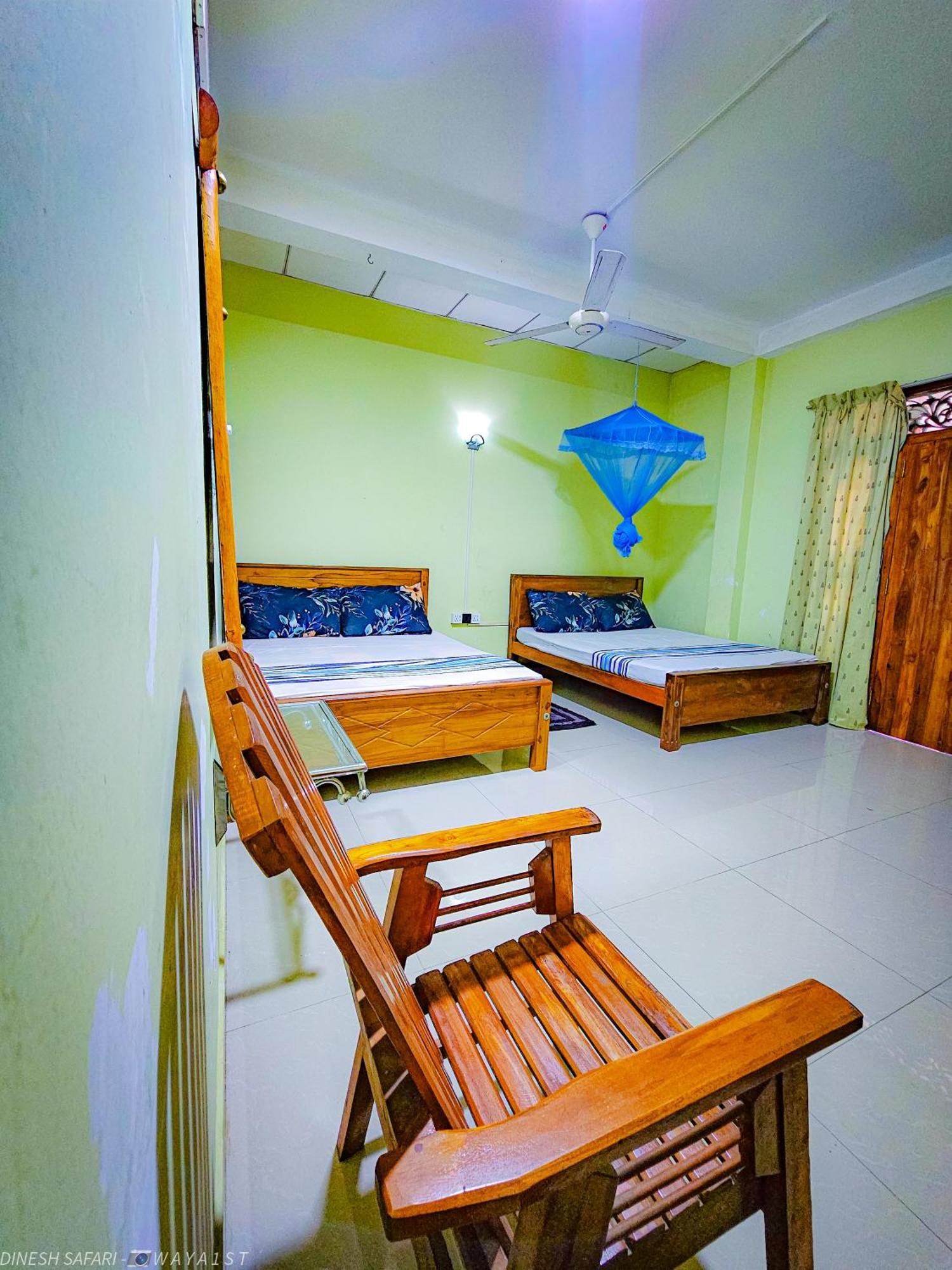 Dinesh Safari Homestay Udawalawe Kültér fotó