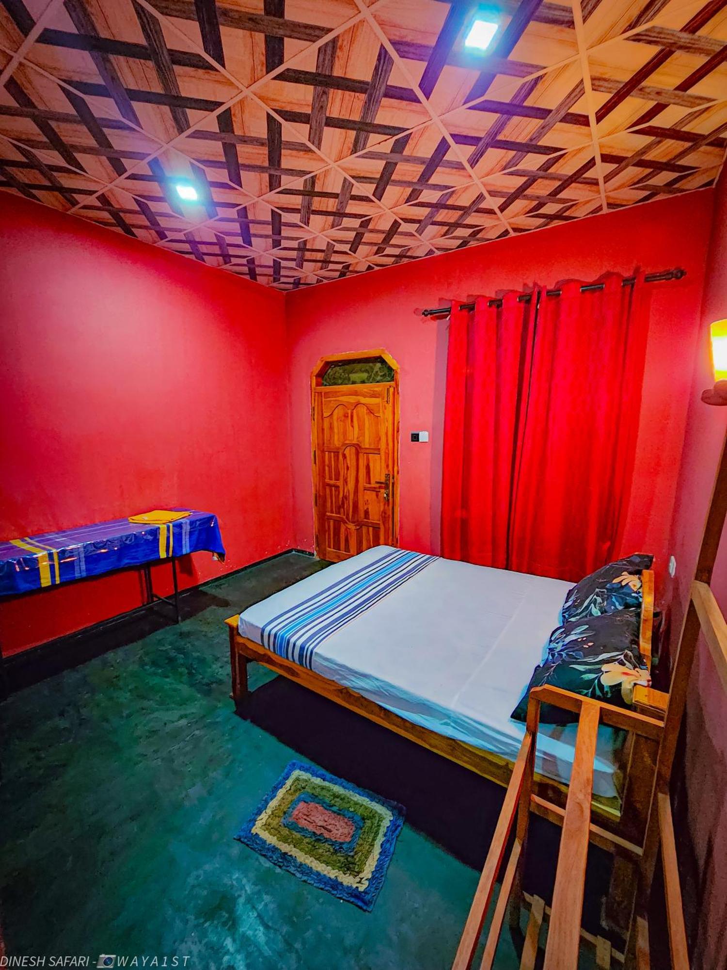 Dinesh Safari Homestay Udawalawe Kültér fotó