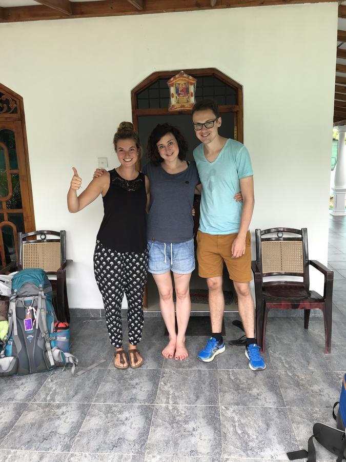 Dinesh Safari Homestay Udawalawe Kültér fotó