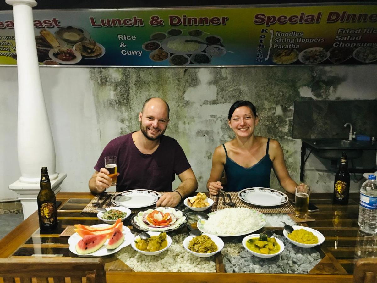 Dinesh Safari Homestay Udawalawe Kültér fotó
